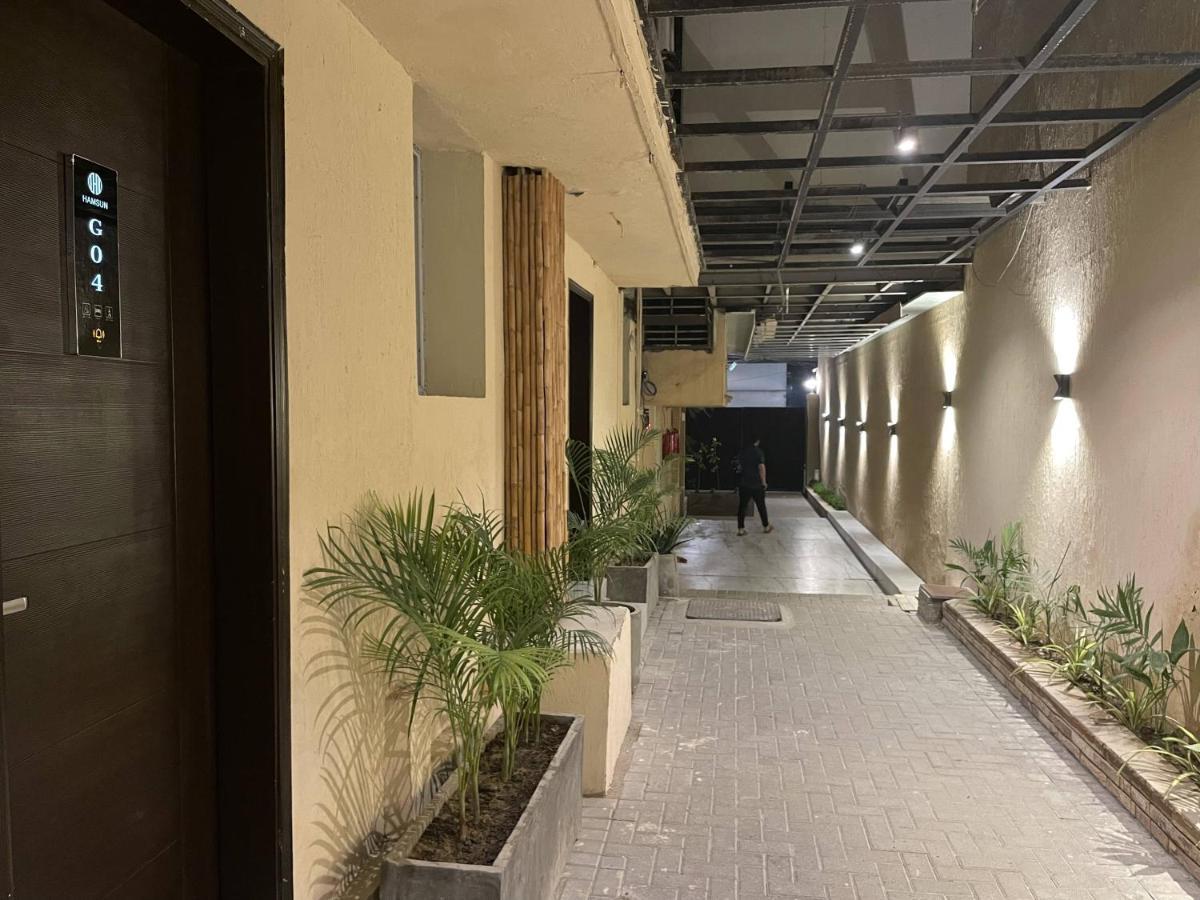 Hamsun Shahrah-E-Faisal Hotel Karachi Bagian luar foto