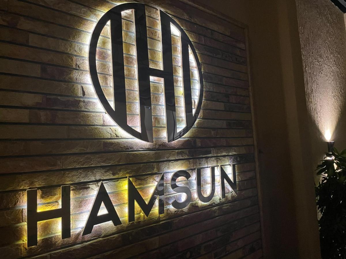 Hamsun Shahrah-E-Faisal Hotel Karachi Bagian luar foto